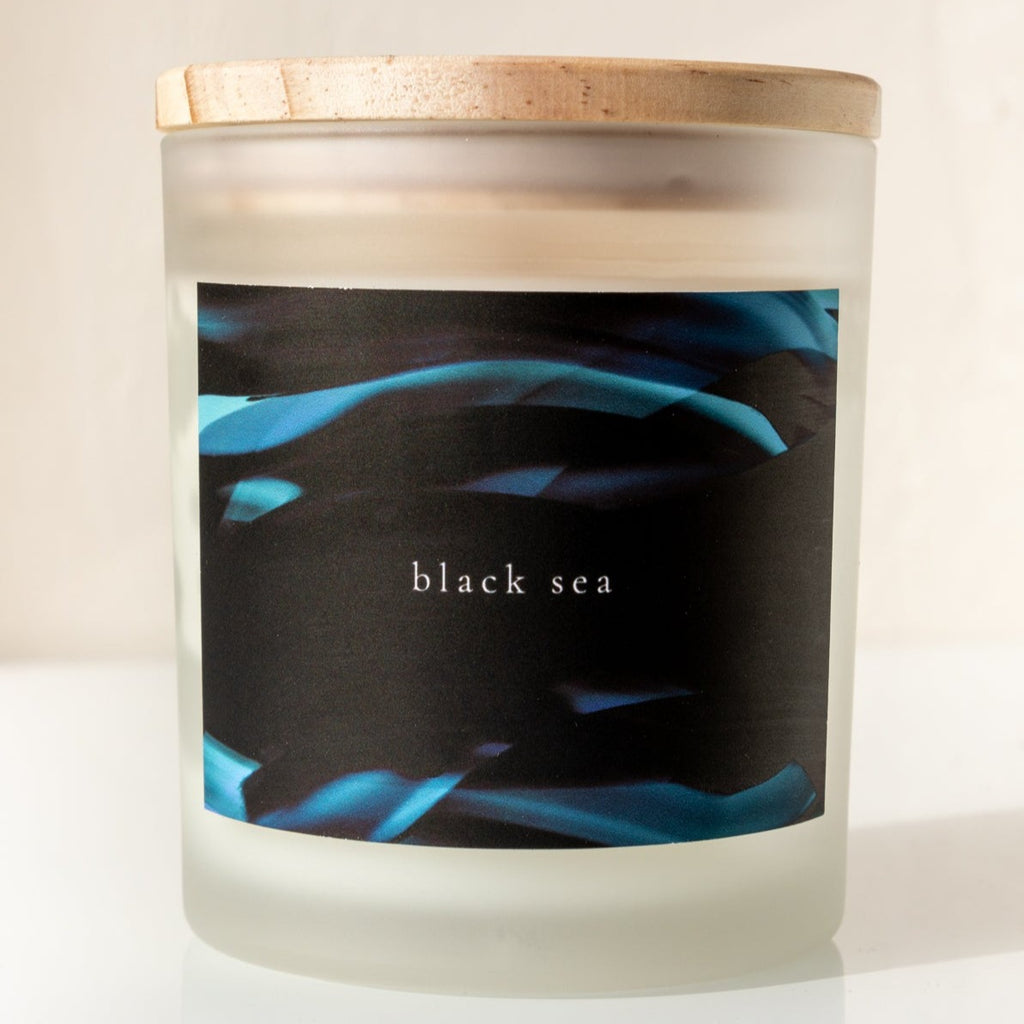 Black Sea Scented Candle with Lid