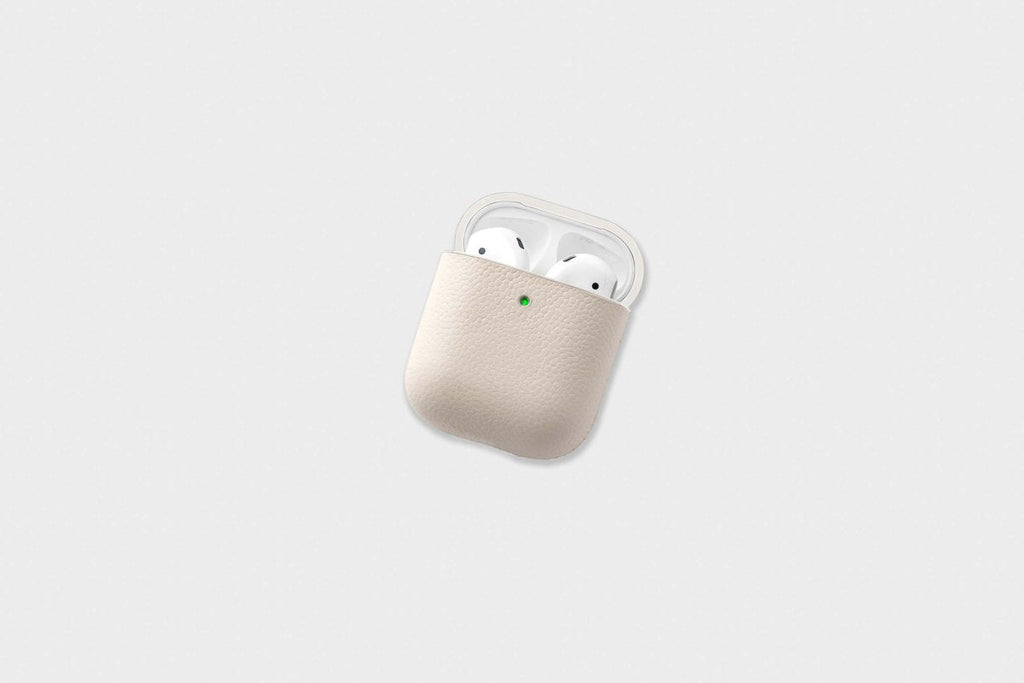 courant airpods leather case bone 1