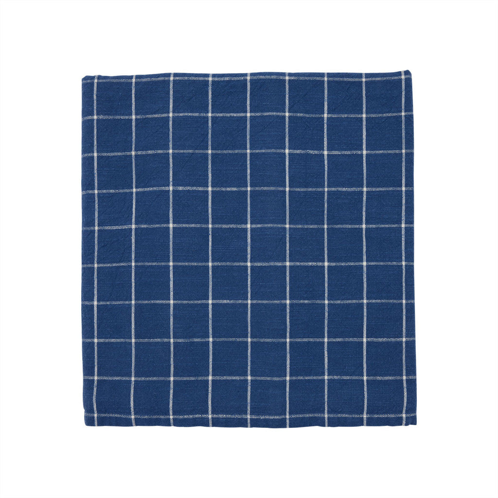 grid tablecloth in dark blue and white 1
