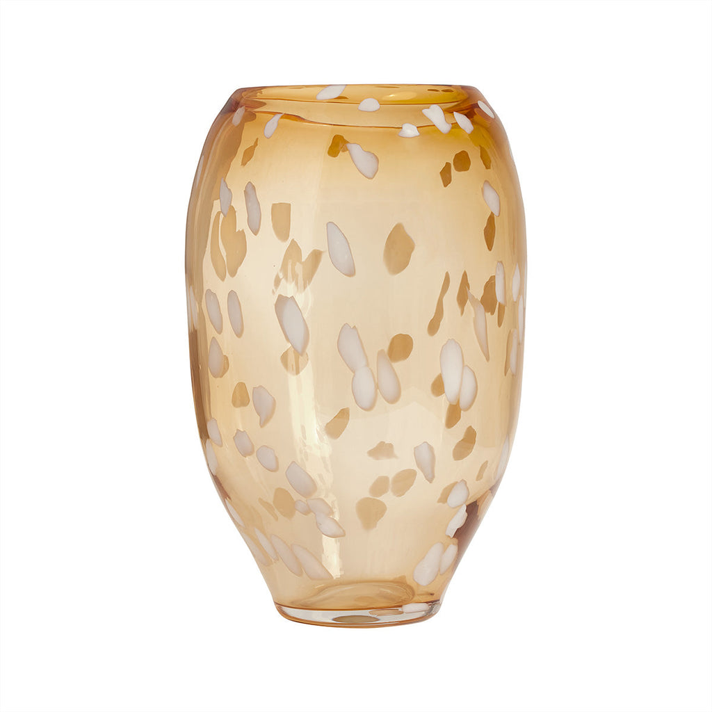 jali large vase in amber 1