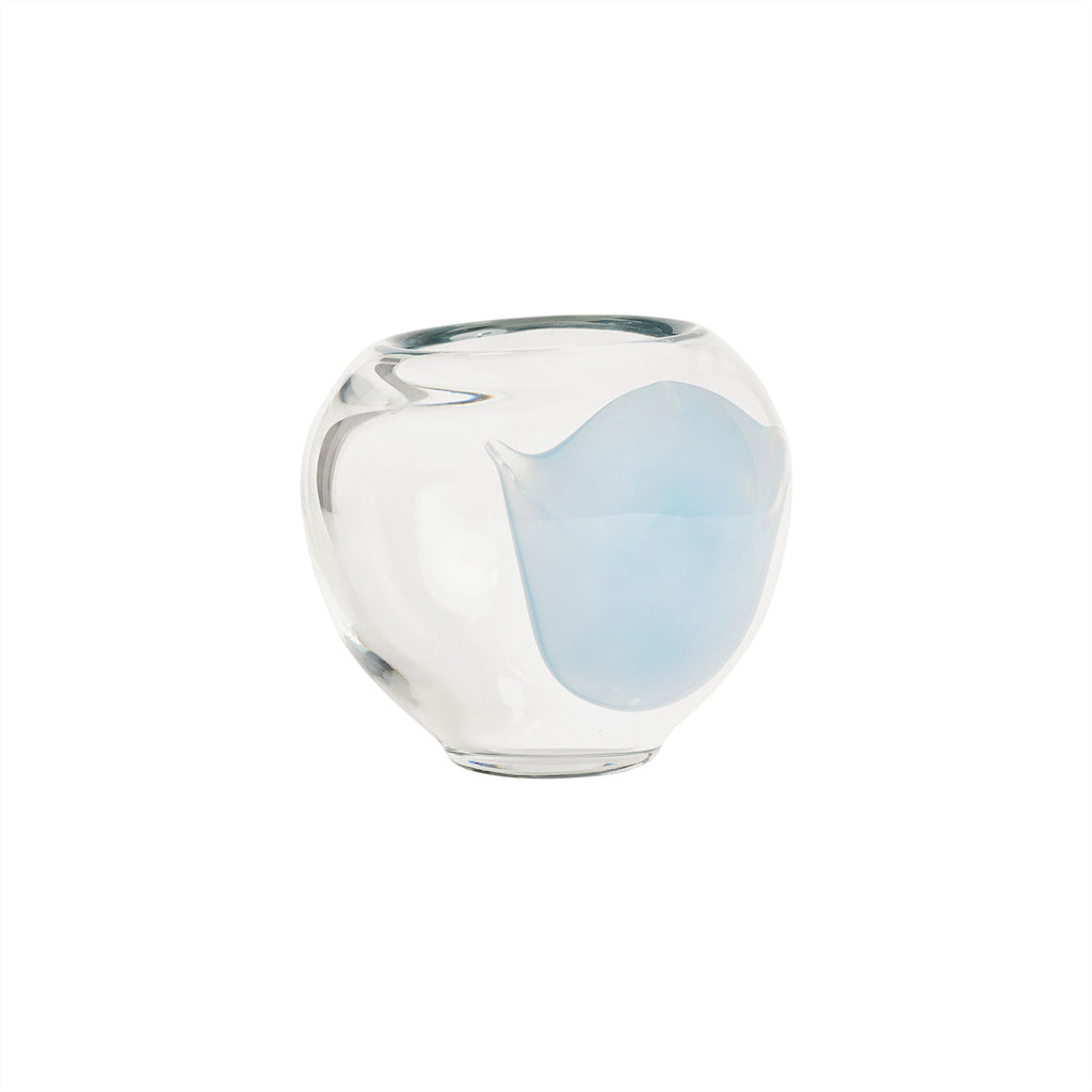 jali vase small in ice blue 1