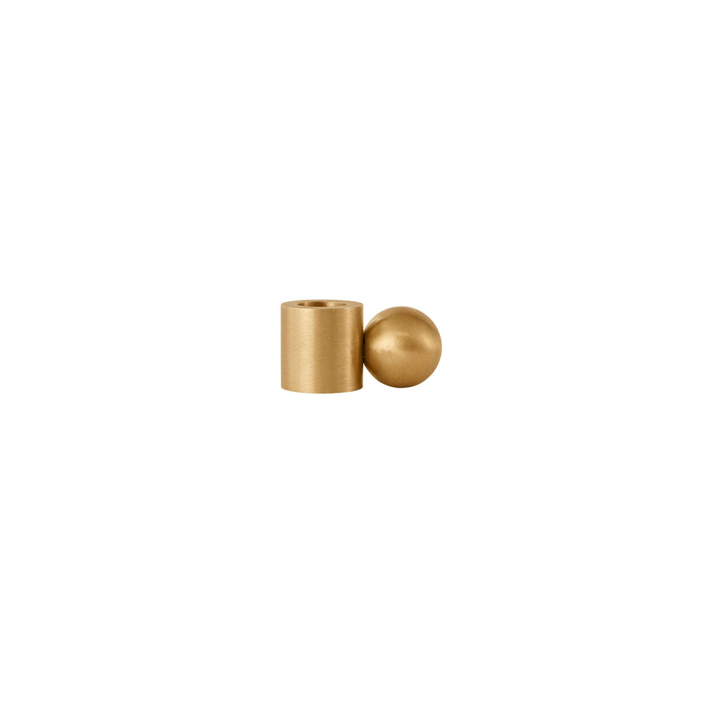 palloa solid brass candleholder low brushed brass by oyoy l300231 1