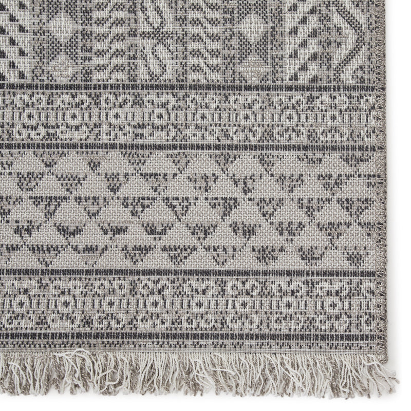 Inayah Indoor/ Outdoor Tribal Gray/ Light Gray Rug by Jaipur Living