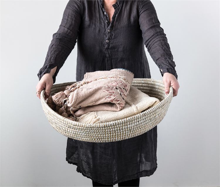 Round Hand-Woven Grass Basket with Handles