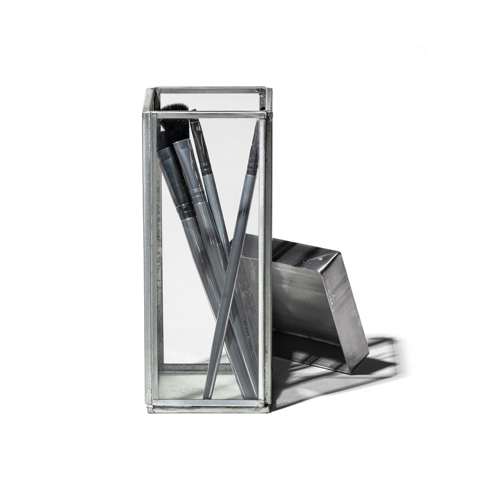 glass box w recycle steel lid pen stand 1
