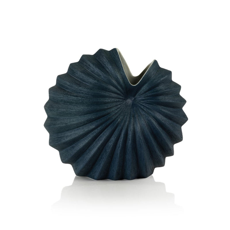 blue palm shell vase 1
